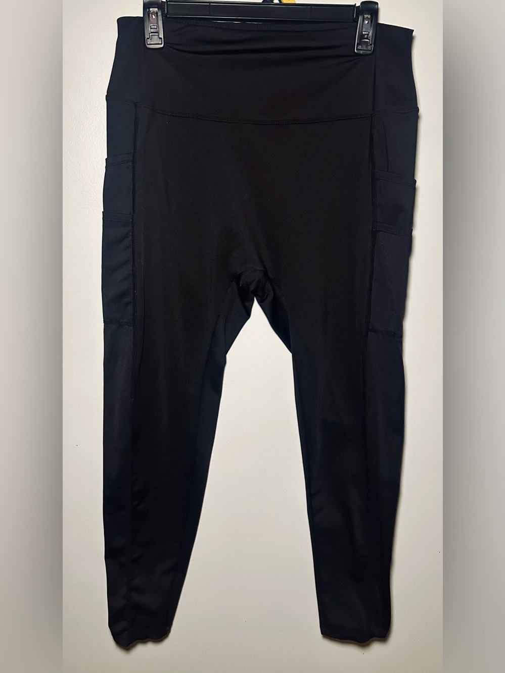 Black Athletic Leggings XXL With Side Pockets High Rise Stretch Activewear